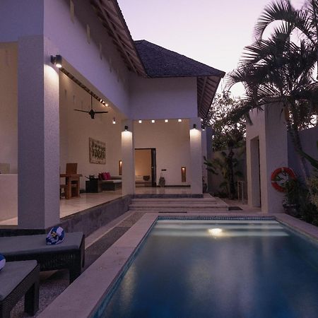 The Seminyak Suite - Private Villa Экстерьер фото