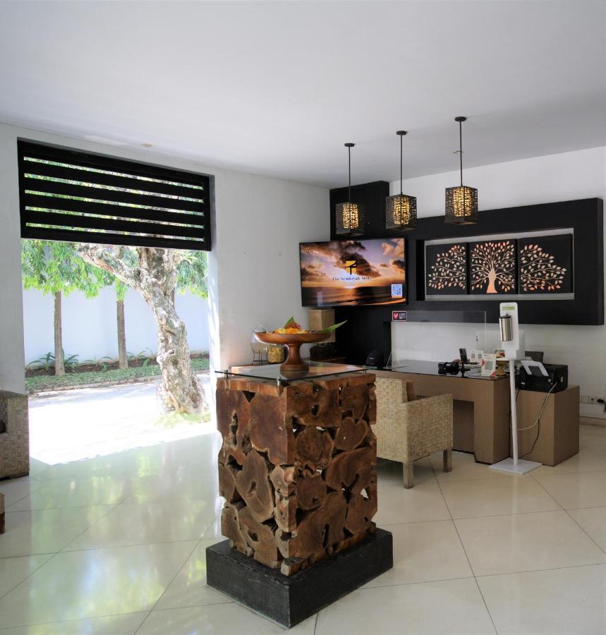 The Seminyak Suite - Private Villa Экстерьер фото
