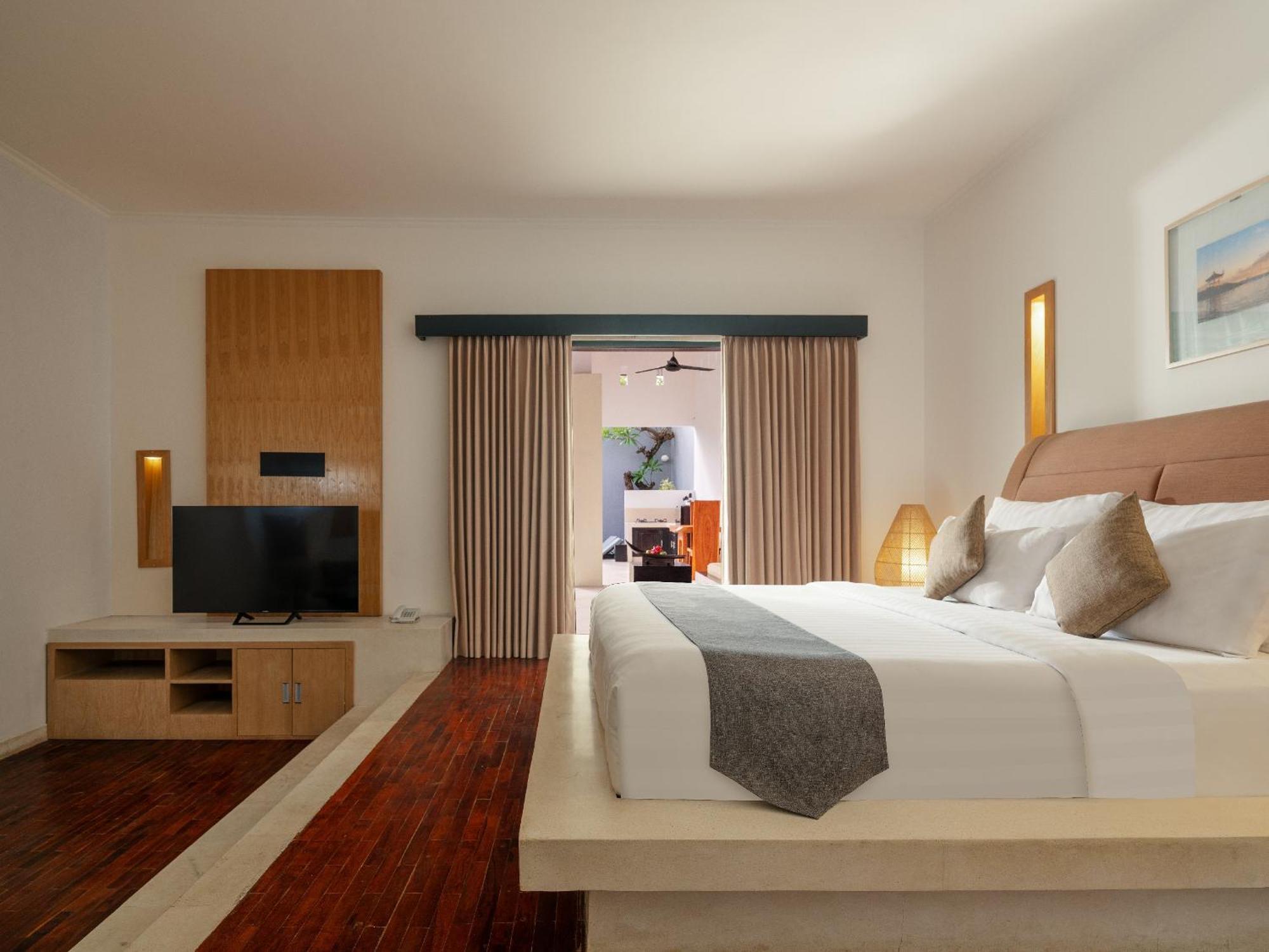 The Seminyak Suite - Private Villa Экстерьер фото